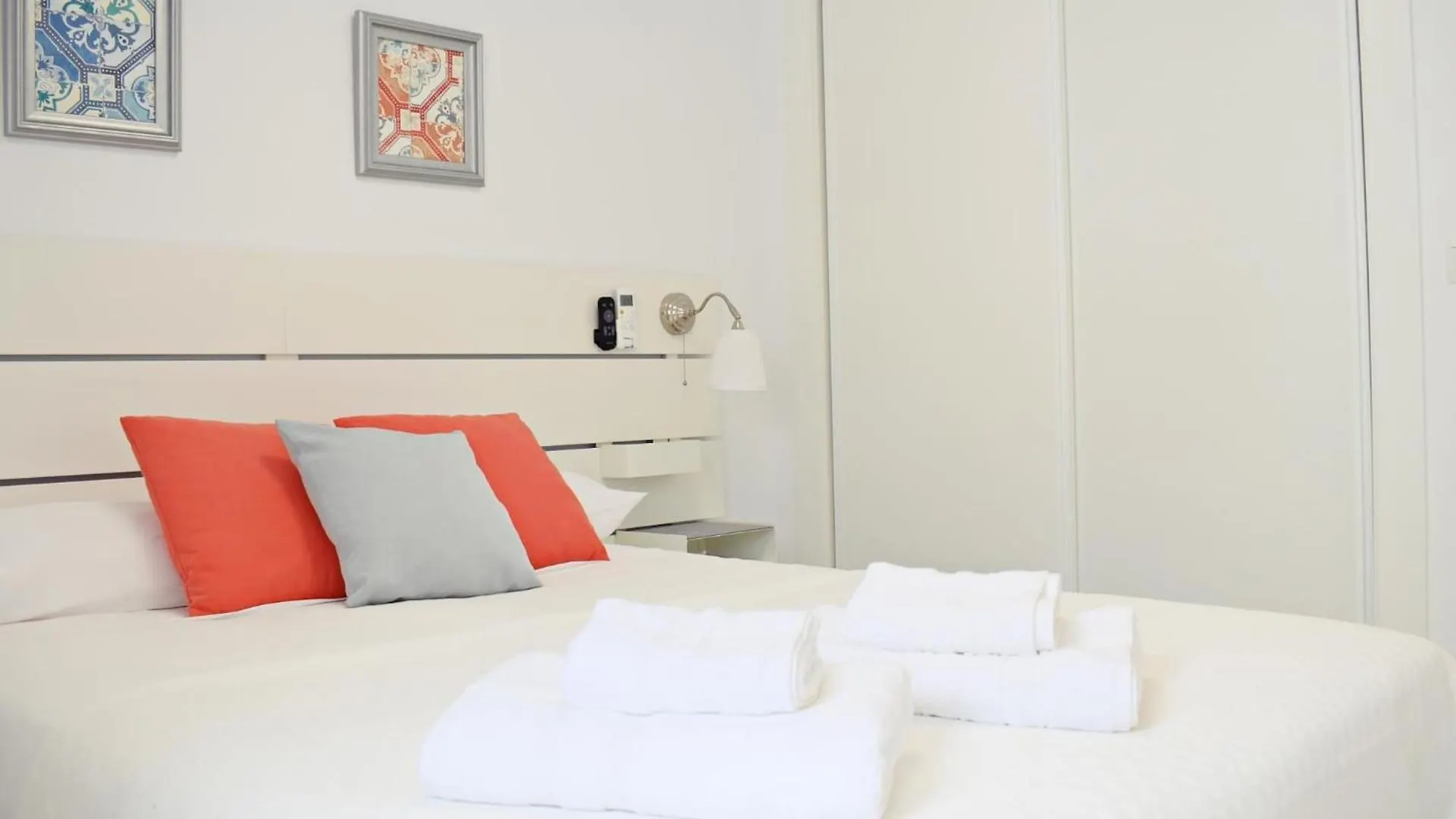Esplendido Chalet Cerca De Playa Con Piscina Торре-дель-Мар 0*,  Испания