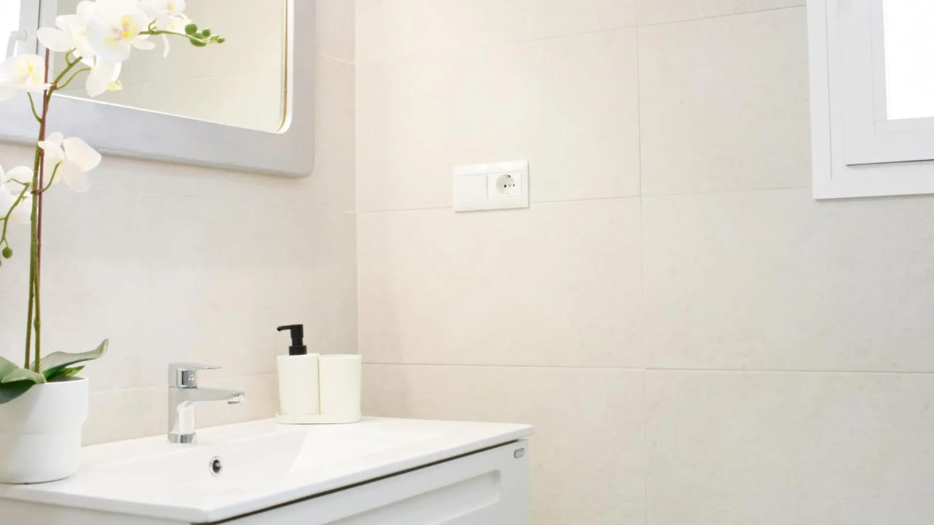 Esplendido Chalet Cerca De Playa Con Piscina Torre Del Mar Holiday home