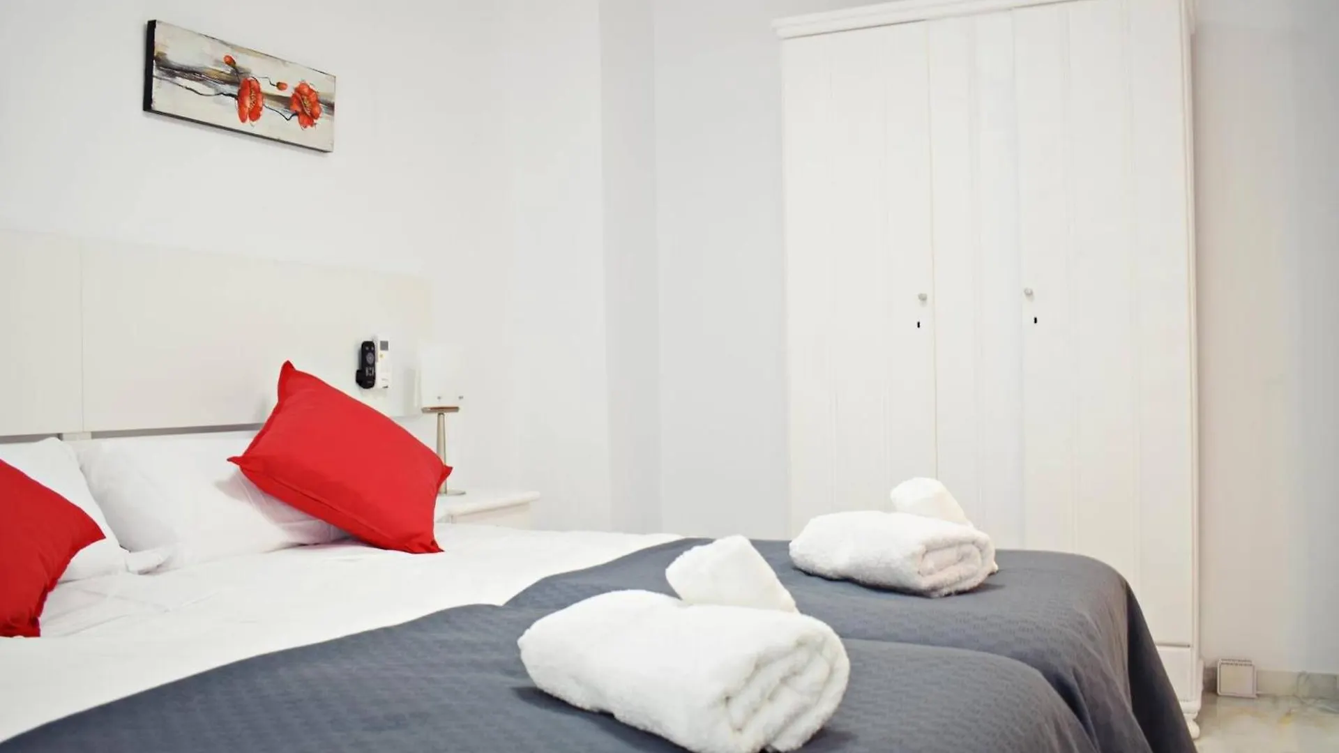 Holiday home Esplendido Chalet Cerca De Playa Con Piscina Torre Del Mar